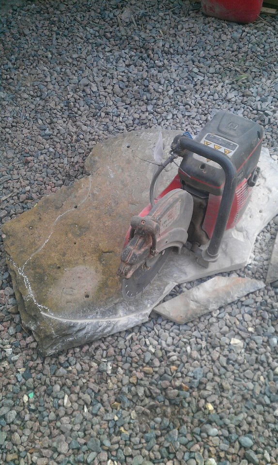 559945_551268754907869_1398942315_n